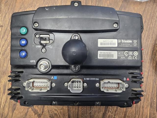Image of Trimble FM750 equipment image 4