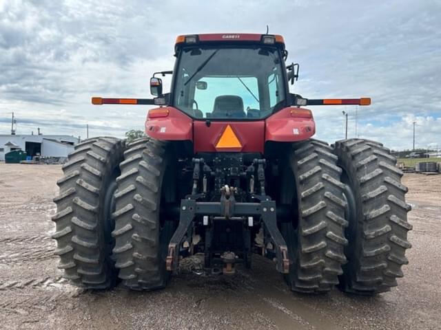 Image of Case IH Magnum 310 equipment image 4