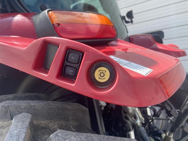 Image of Case IH Maxxum 110 equipment image 4