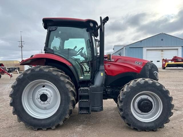 Image of Case IH Maxxum 145 equipment image 4