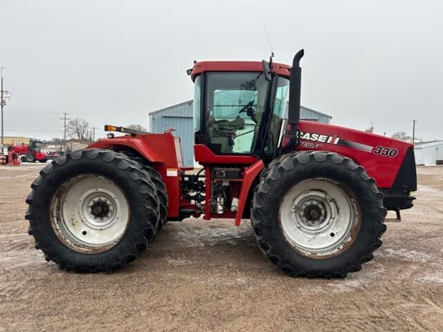 Image of Case IH Steiger 330 equipment image 3
