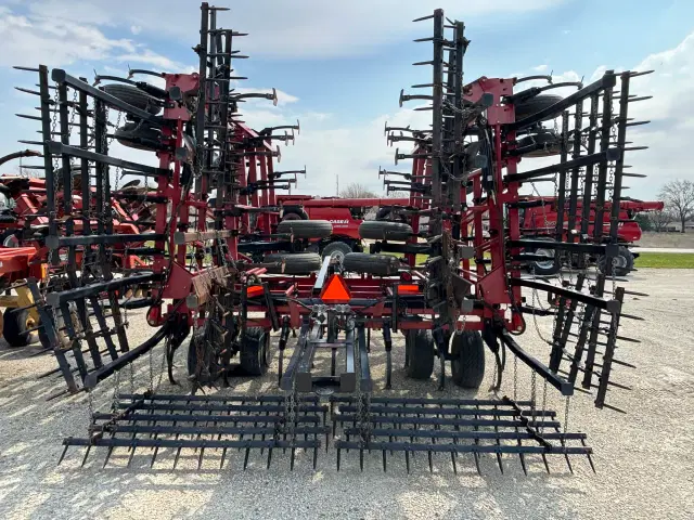 Image of Case IH Tigermate II equipment image 3