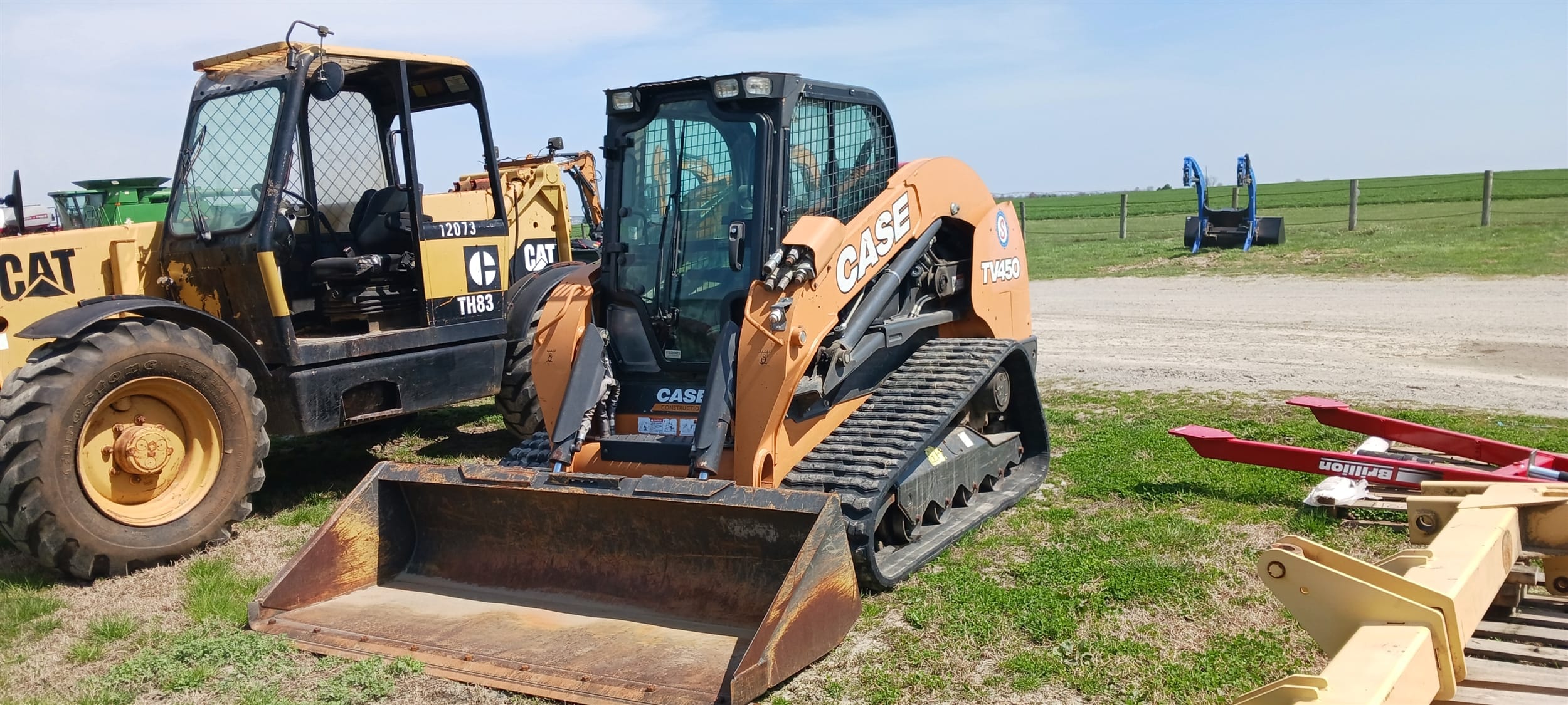 2019 Case TV450 Equipment Image0