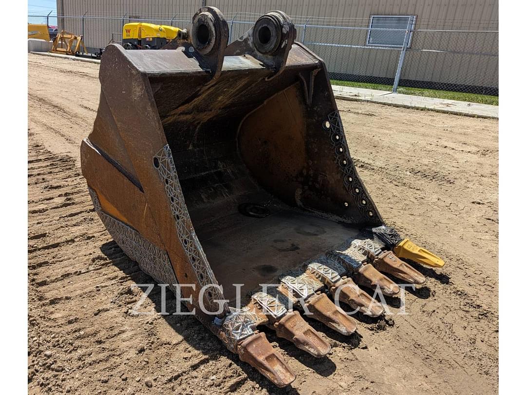 Image of Caterpillar Excavator Bucket Primary image