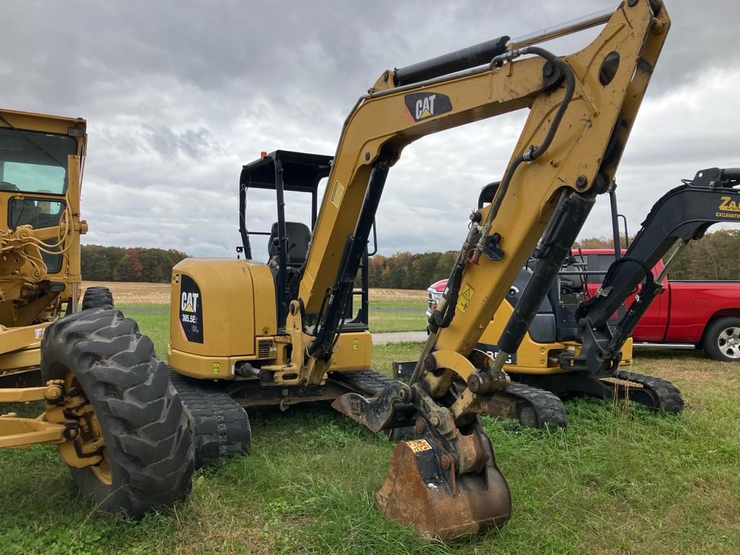 Image of Caterpillar 305.5E2CR Image 1