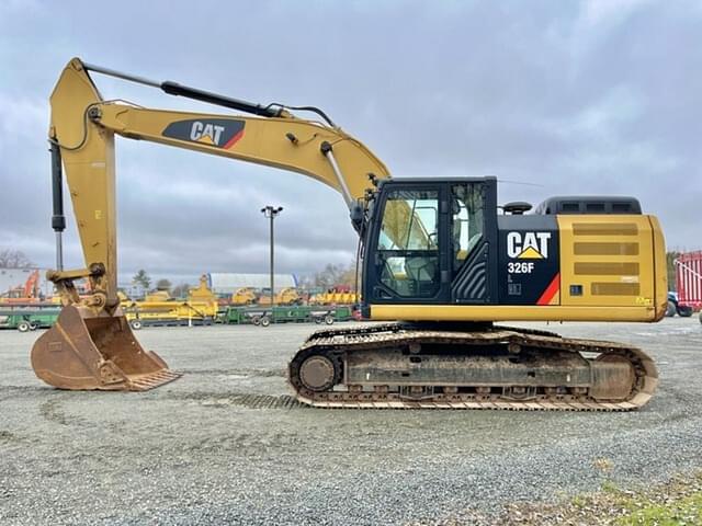Image of Caterpillar 326FL equipment image 3