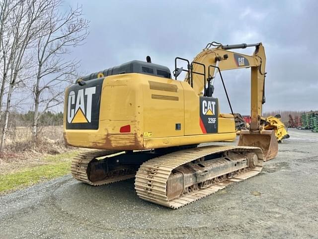 Image of Caterpillar 326FL equipment image 4