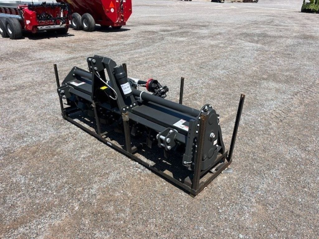 IronCraft UM-72 Equipment Image0