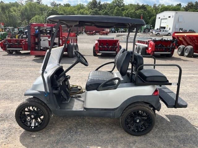 Image of Club Car Precedent equipment image 4