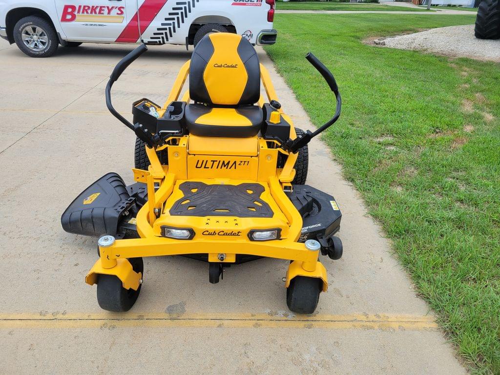 Image of Cub Cadet Ultima ZT1 Primary image