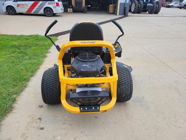 Image of Cub Cadet Ultima ZT1 equipment image 2