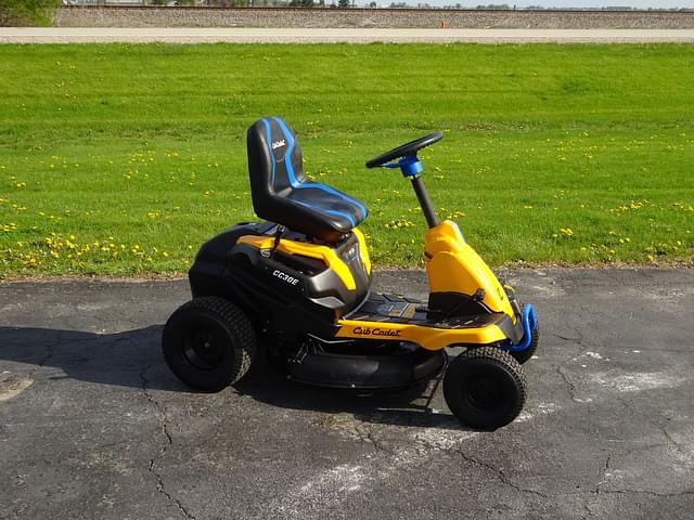 Image of Cub Cadet CC30E equipment image 1