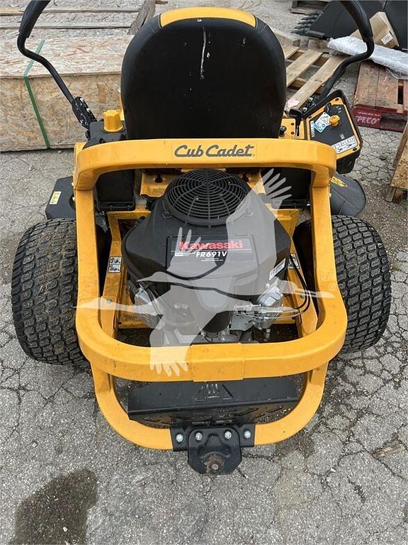 Image of Cub Cadet Ultima ZT1 equipment image 1