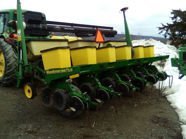 Image of John Deere 1750 equipment image 3