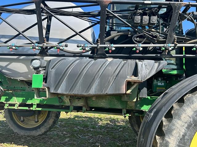 Image of John Deere 4940 equipment image 3