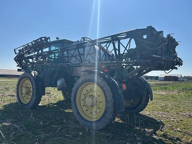 Image of John Deere 4940 equipment image 1
