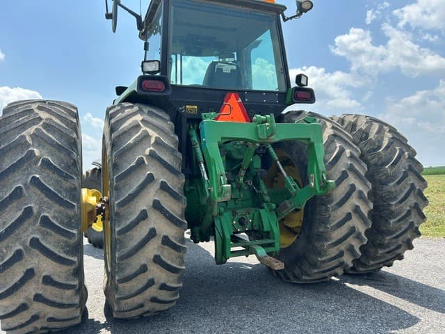 Image of John Deere 4960 equipment image 2