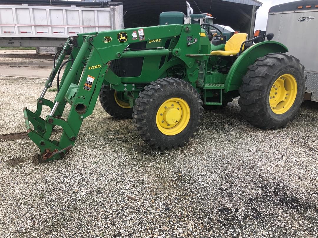 Image of John Deere 5075E Primary image