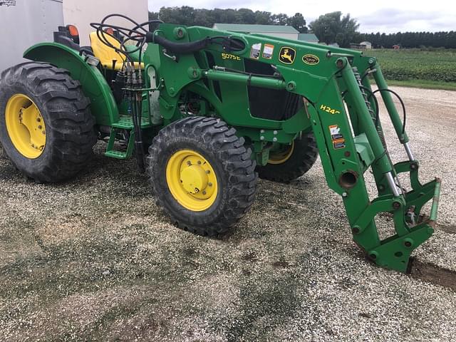 Image of John Deere 5075E equipment image 4