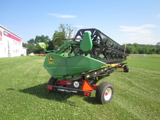 Image of John Deere 635F equipment image 3