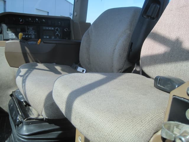 Image of John Deere 9230 equipment image 3