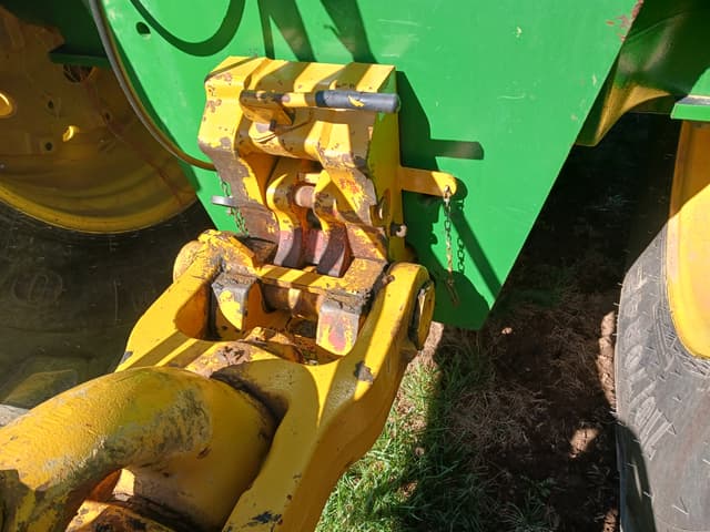 Image of John Deere 9560R equipment image 2