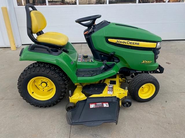 Image of John Deere X540 equipment image 1