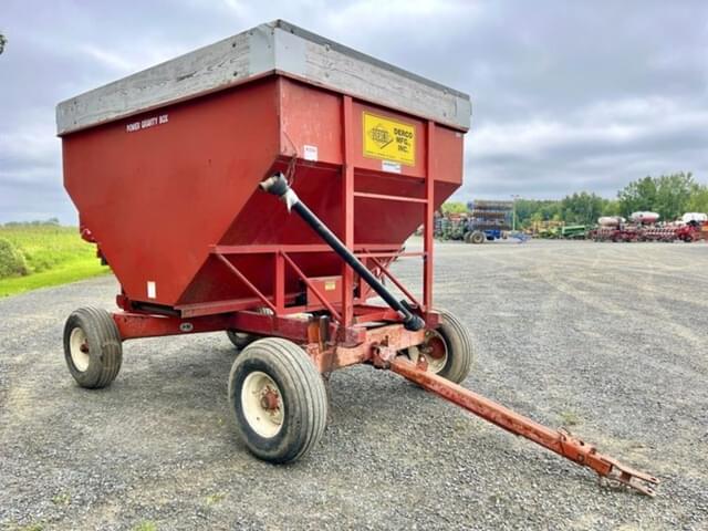 Image of Derco 220 equipment image 1