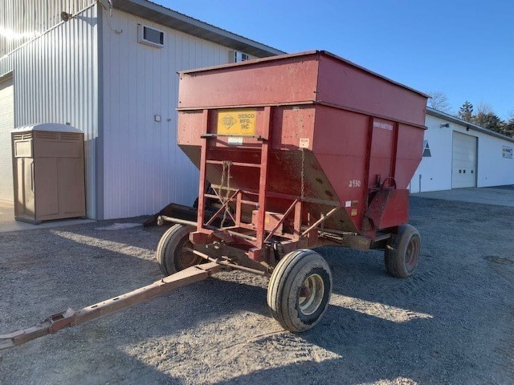 Derco 300 Equipment Image0