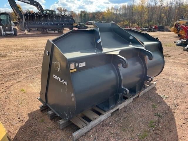 Image of Develon 3.0yd Bucket equipment image 3