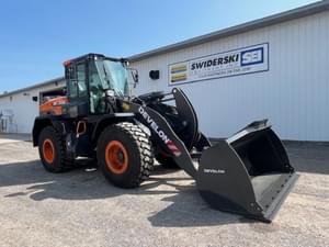 2026 Develon DL220-7 Image