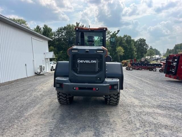 Image of Develon DL220-7 equipment image 3