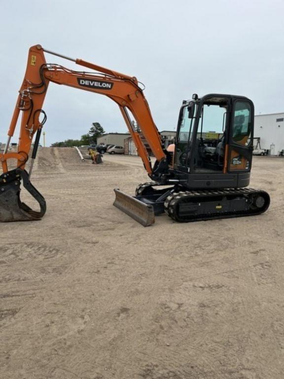 Image of  Doosan DX62R equipment image 1