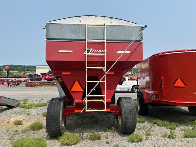 Image of E-Z Trail 500 equipment image 4