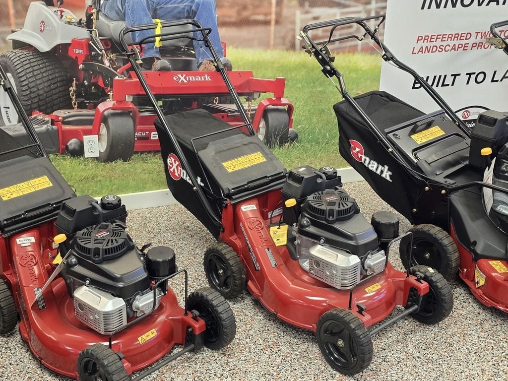 Exmark X Series Equipment Image0