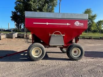 Main image E-Z Trail 3400