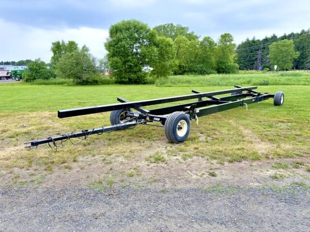2025 E-Z Trail 1089AWS Equipment Image0