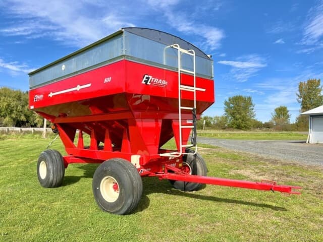 Image of E-Z Trail 500 equipment image 1