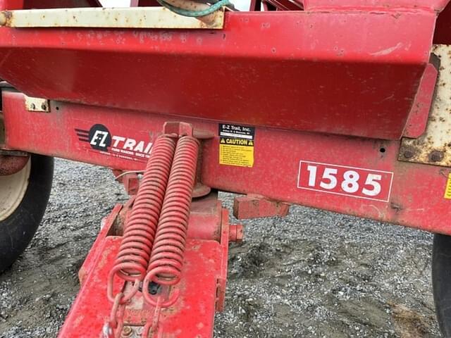 Image of E-Z Trail 500 equipment image 4
