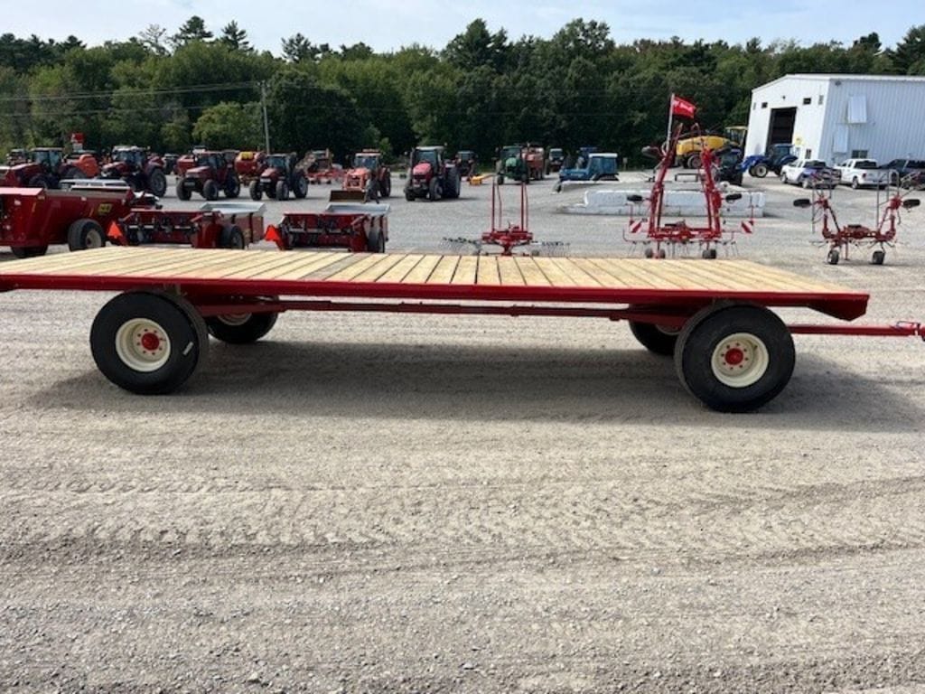 2024 E-Z Trail 9x24 Equipment Image0