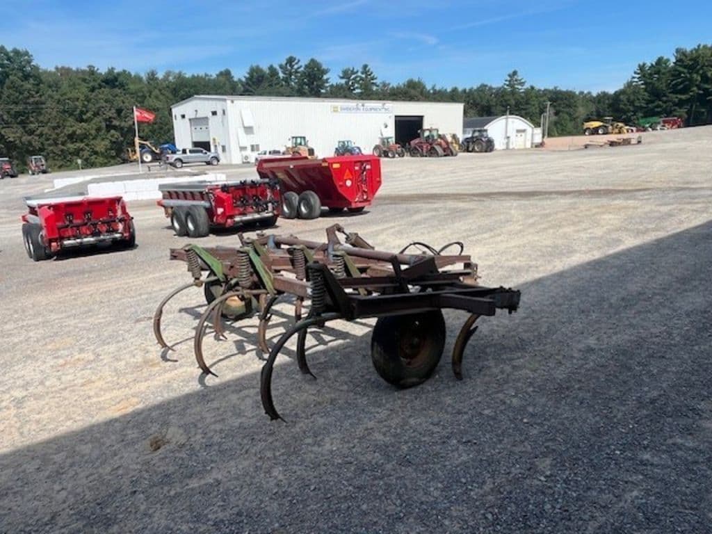 Image of Ford 131 Image 1