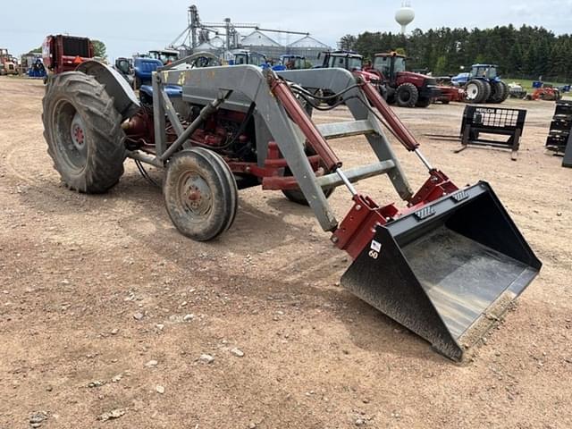 Image of Ford 3000 equipment image 2