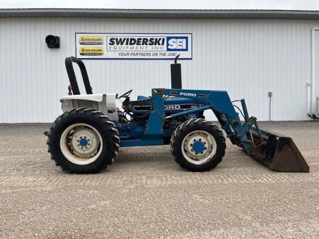 Image of Ford 3930 equipment image 1