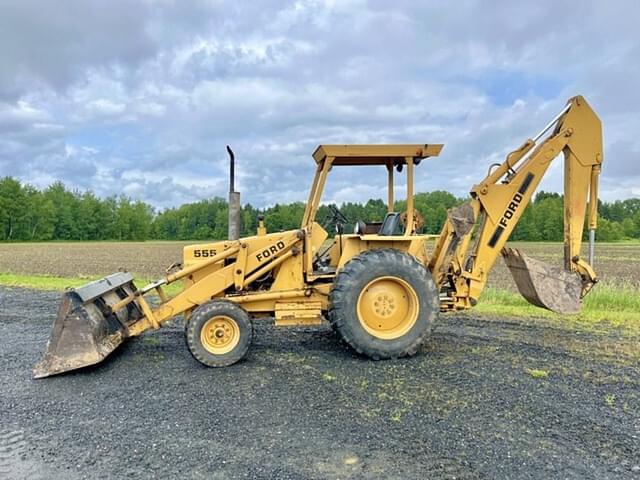 Image of Ford 555D equipment image 2