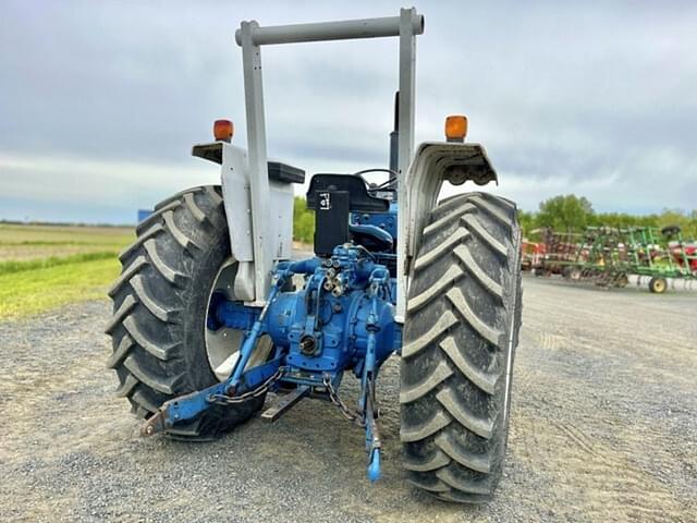 Image of Ford 7610 equipment image 4