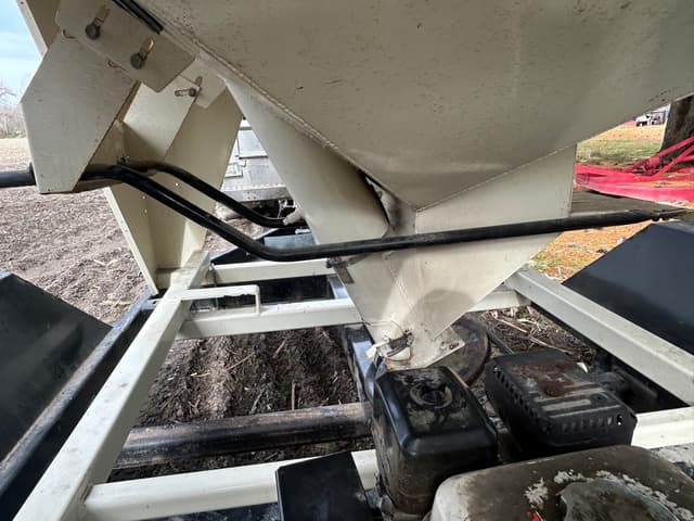 Image of Friesen 220BST equipment image 4