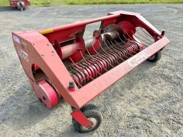 Image of Gehl 1240 equipment image 1