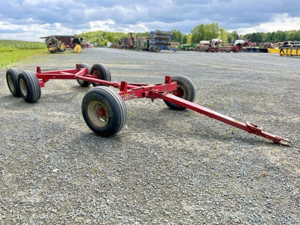 Image of Gehl G1268 Primary image