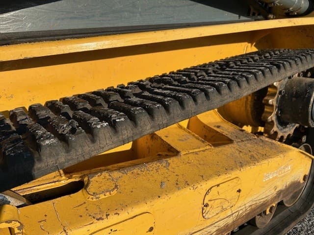 Image of Gehl RT175 equipment image 3