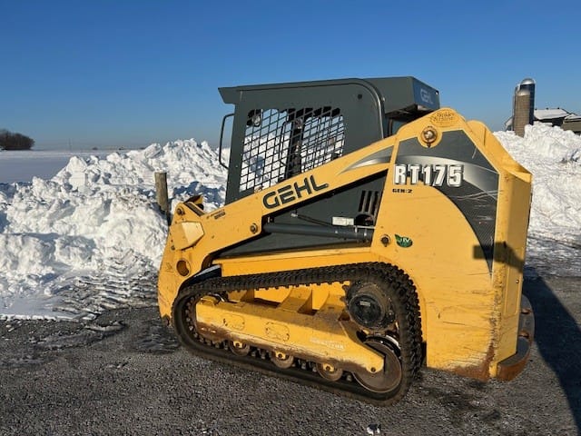 Gehl RT175 Equipment Image0